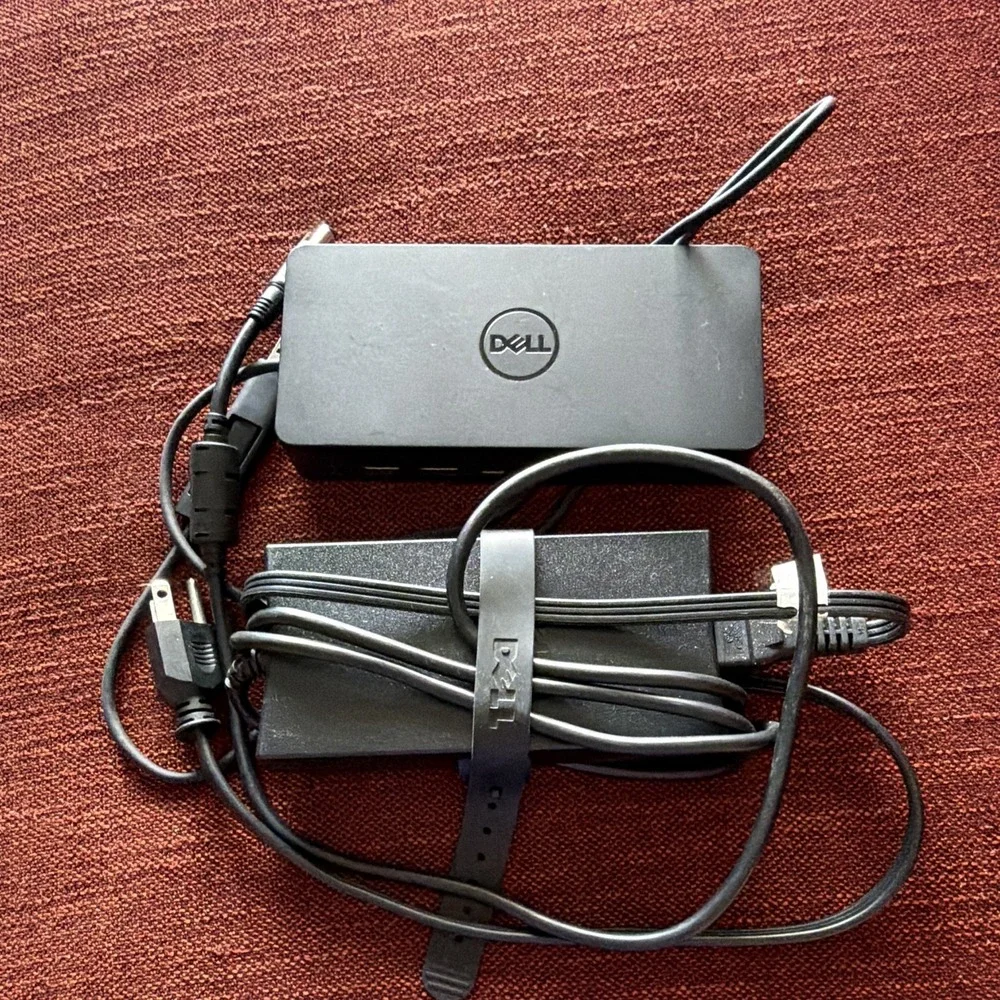 Dell WD15 K17A USB-C Docking Station with 130W AC Power Adapter Black
